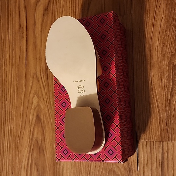 Tory Burch Everly Block Heel - Picture 11 of 12